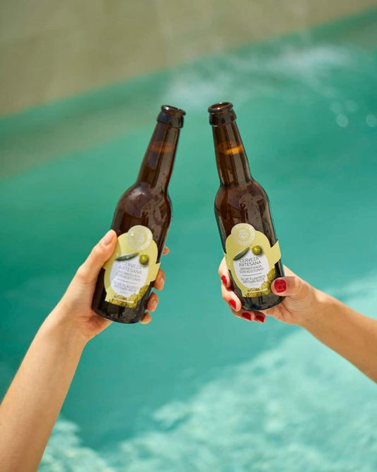 Cerveza Artesana Aromatizada con Aceitunas 330 ml La Chinata para tienda gourmet El Abuelo Pipo