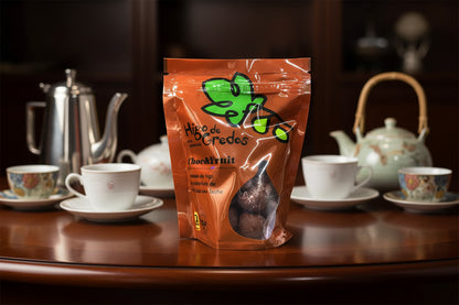 Higos de Gredos cubiertos con delicioso chocolate.