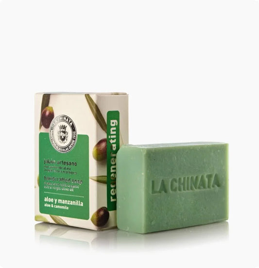 Jabón Artesano Regenerador Aloe Manzanilla La Chinata 100 gr