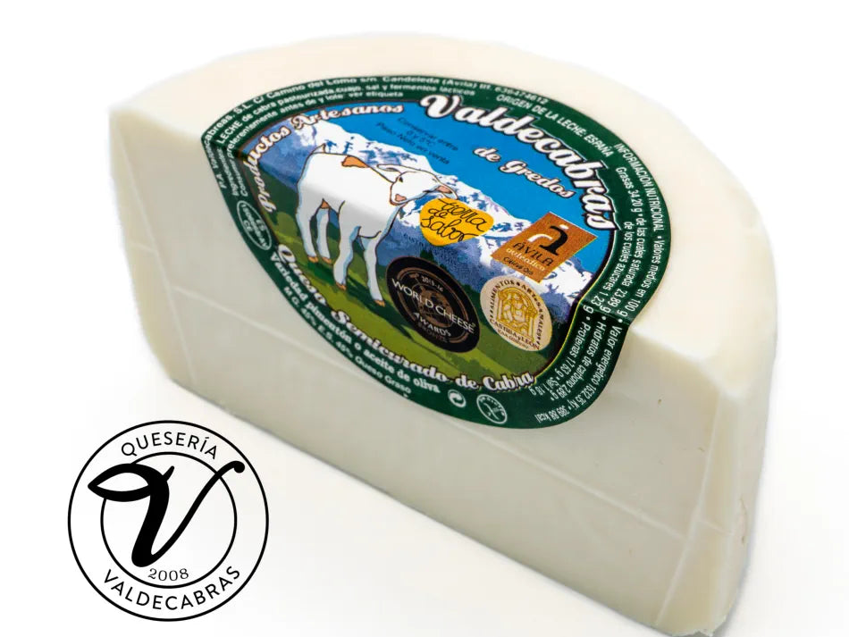 Mitad Queso semicurado corteza blanca Valedecabras